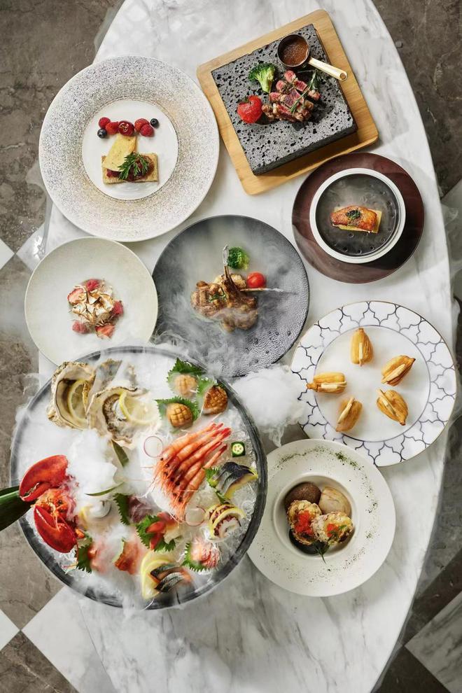 養(yǎng)生滋補(bǔ)土雞湯_養(yǎng)生雞湯煲湯食譜大全_營(yíng)養(yǎng)土雞湯