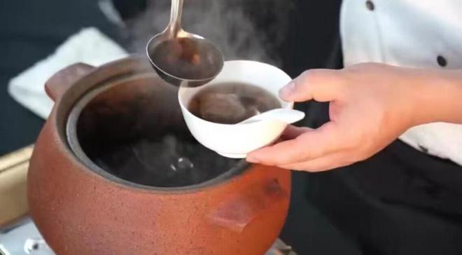 養(yǎng)生雞湯煲湯食譜大全_養(yǎng)生滋補(bǔ)土雞湯_營(yíng)養(yǎng)土雞湯